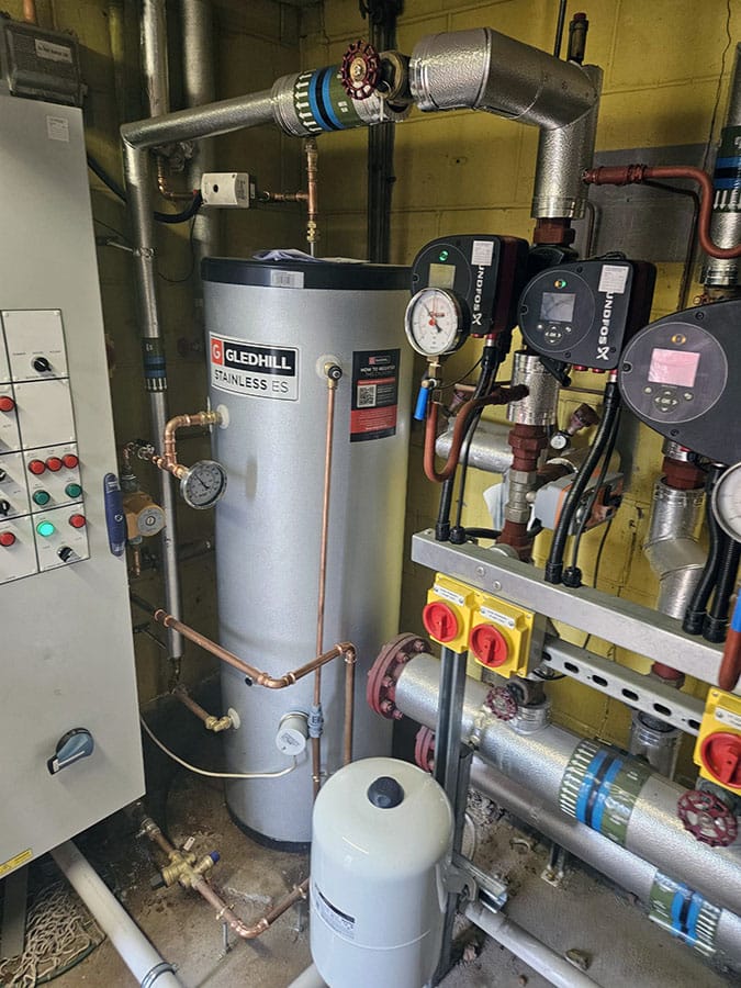 New Hot Water Cyclinder - Leyland School by THS.net